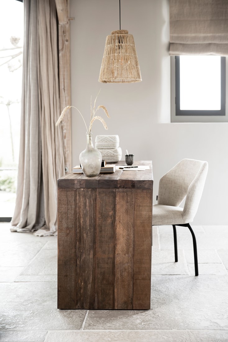 Snugg kattovalaisin Cala Bassa-writing-desk-timber_side-chair-bloom