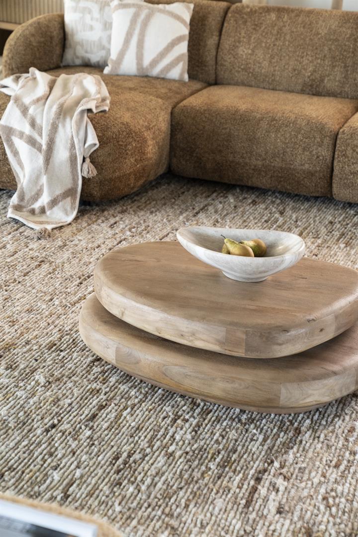 Kabo epäsymmetrinen sohvapöytä_Takara villamatto